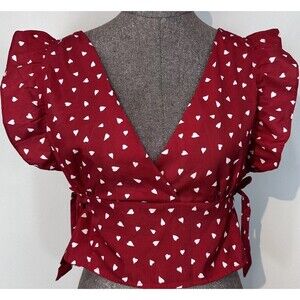 Valentine’s Day Crop Top Sz 8 Red White Hearts v Neck Back Smocked